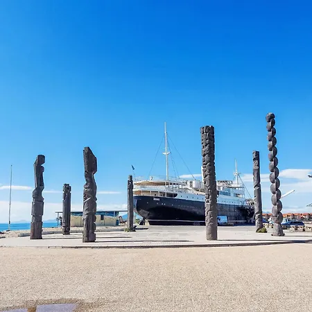 Les Marquises-3 By Interhome * Le Barcarès